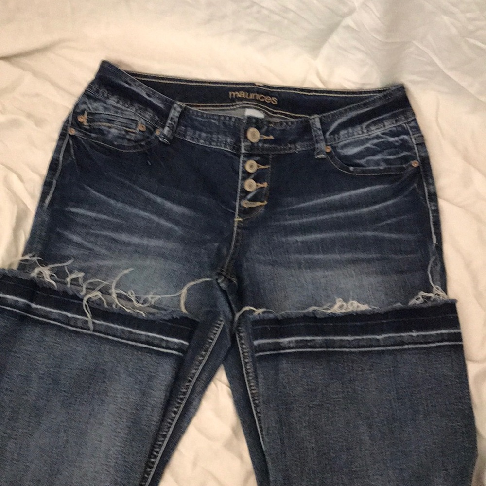 Women’s jeans with button fly